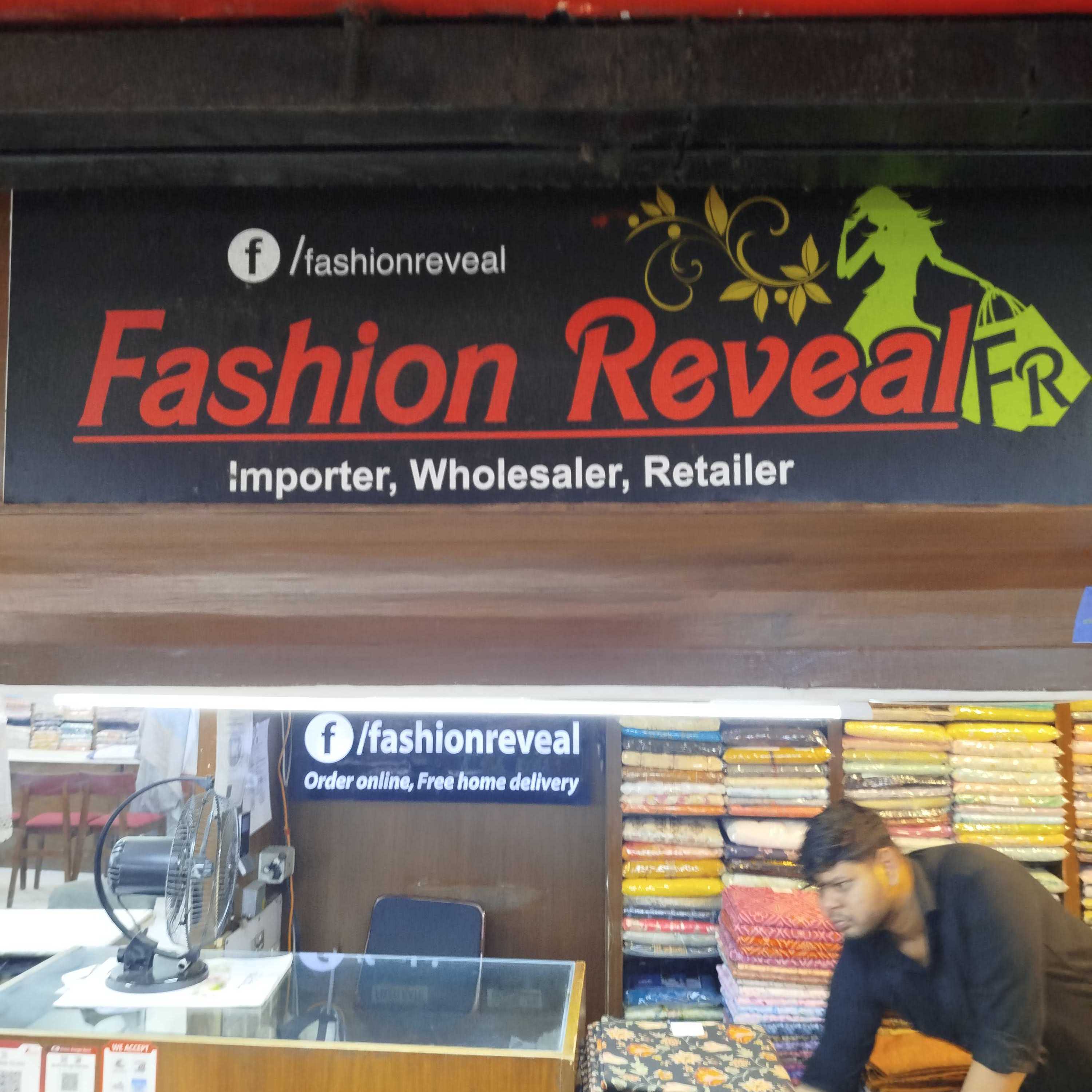 Fashion Reveal - Tropical Alauddin Tower Branch
