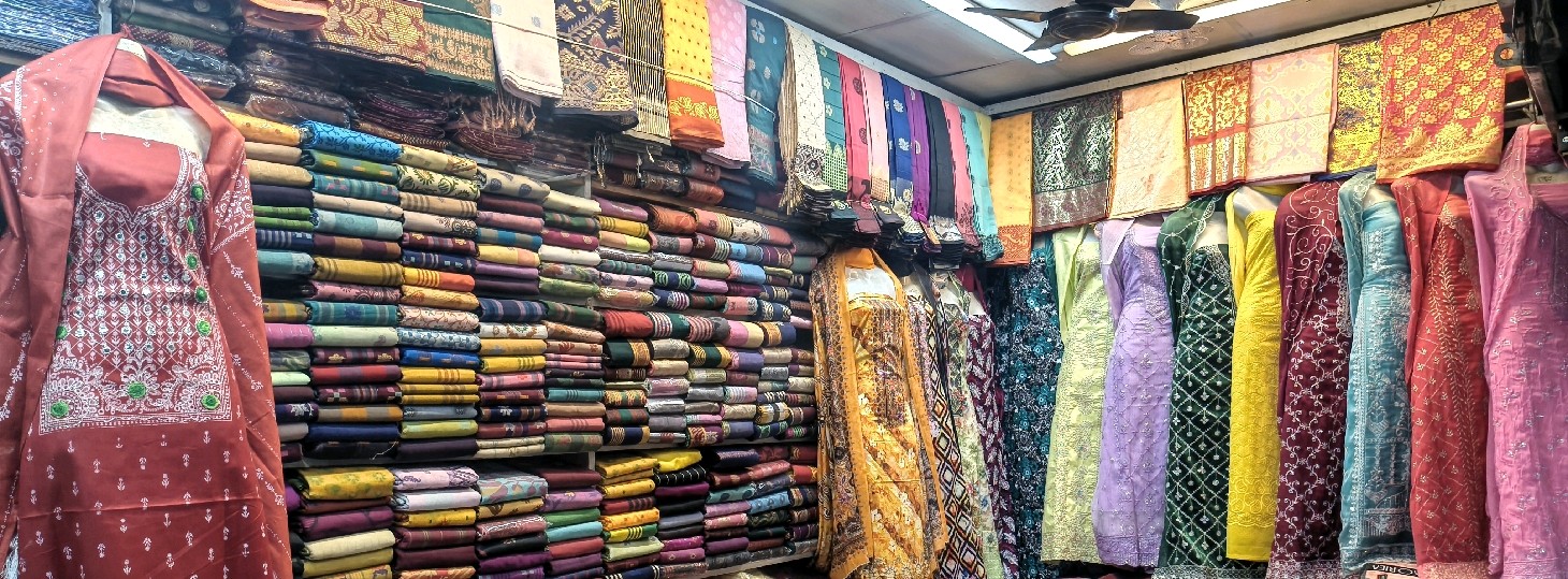 Kayenat Sari Bitan