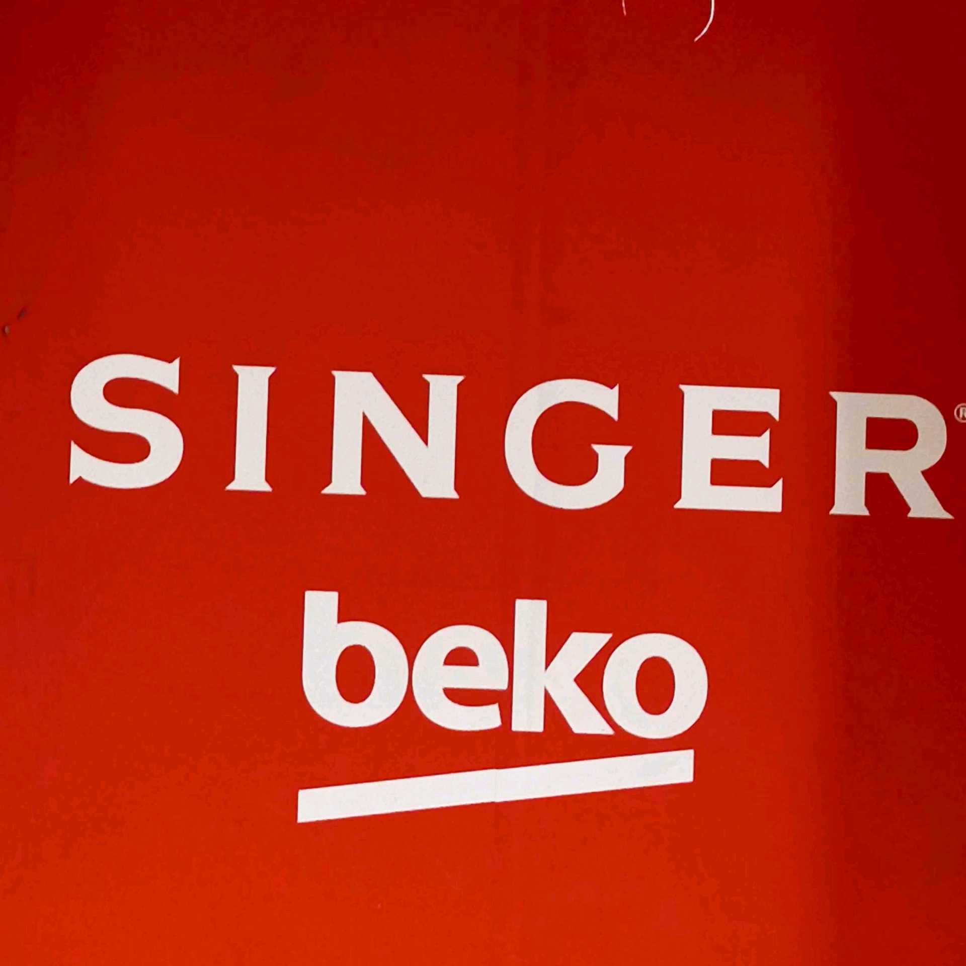 Singer  - Kamarpara