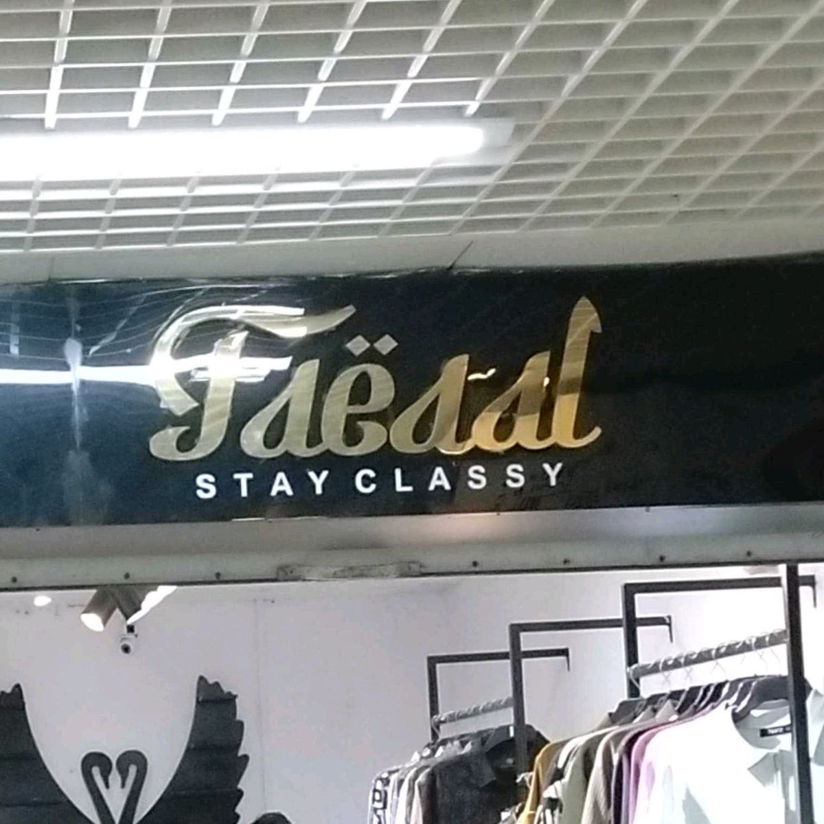 Taeaal Stay Classy