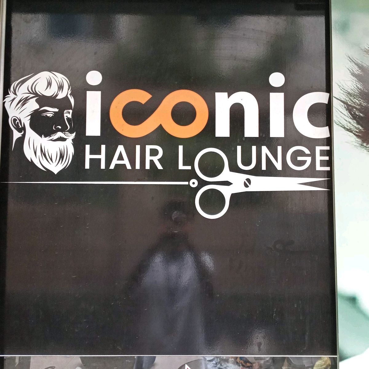 Iconic Hair Lounge