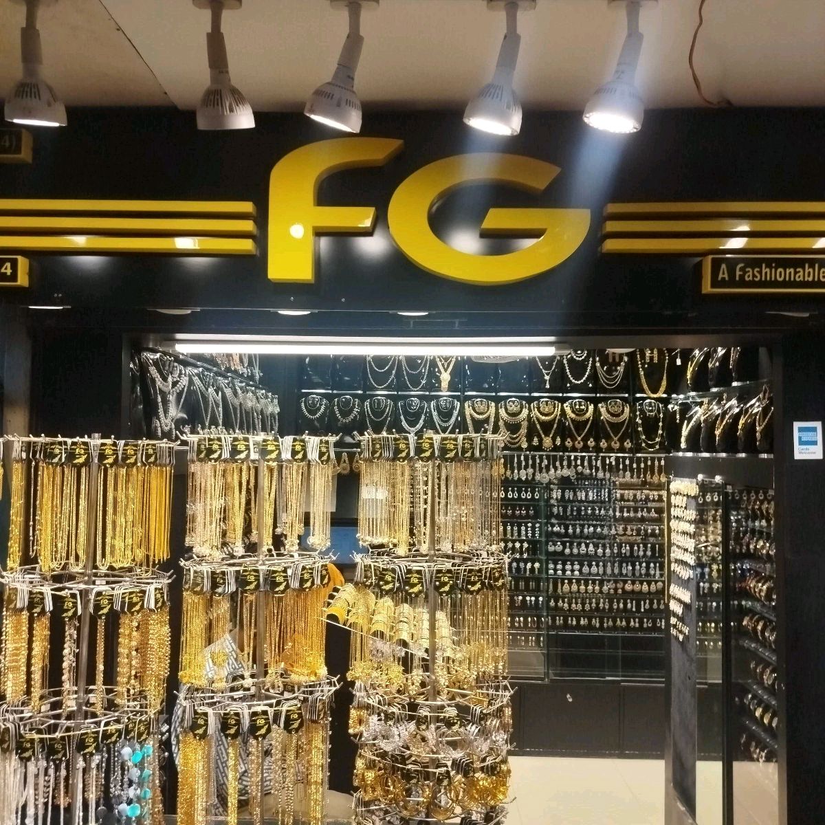 FG - Tokyo Square Branch