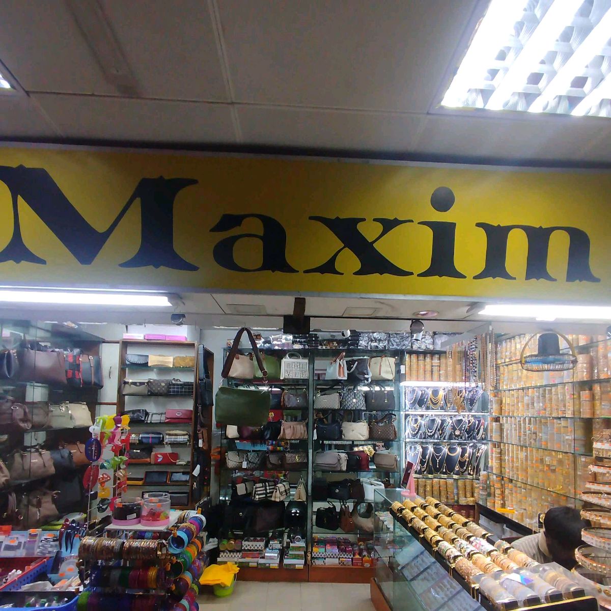 Maxim