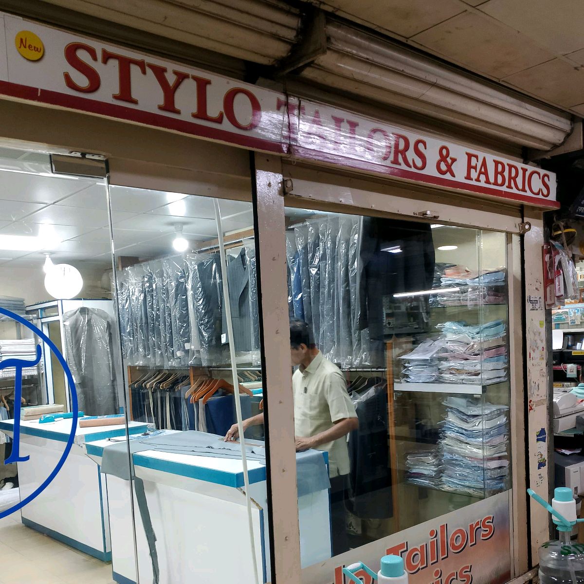 Stylo Tailor’s and Fabrics